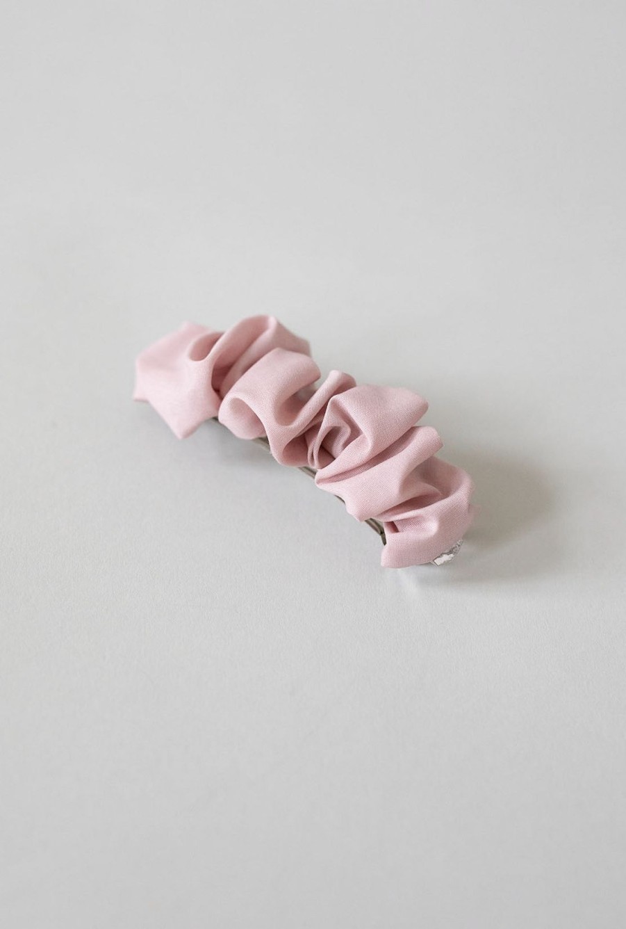 Asusteet Gauhar Helsinki Hiusasusteet | Helsinki Atelier Ruffled Hiusklipsi Blush