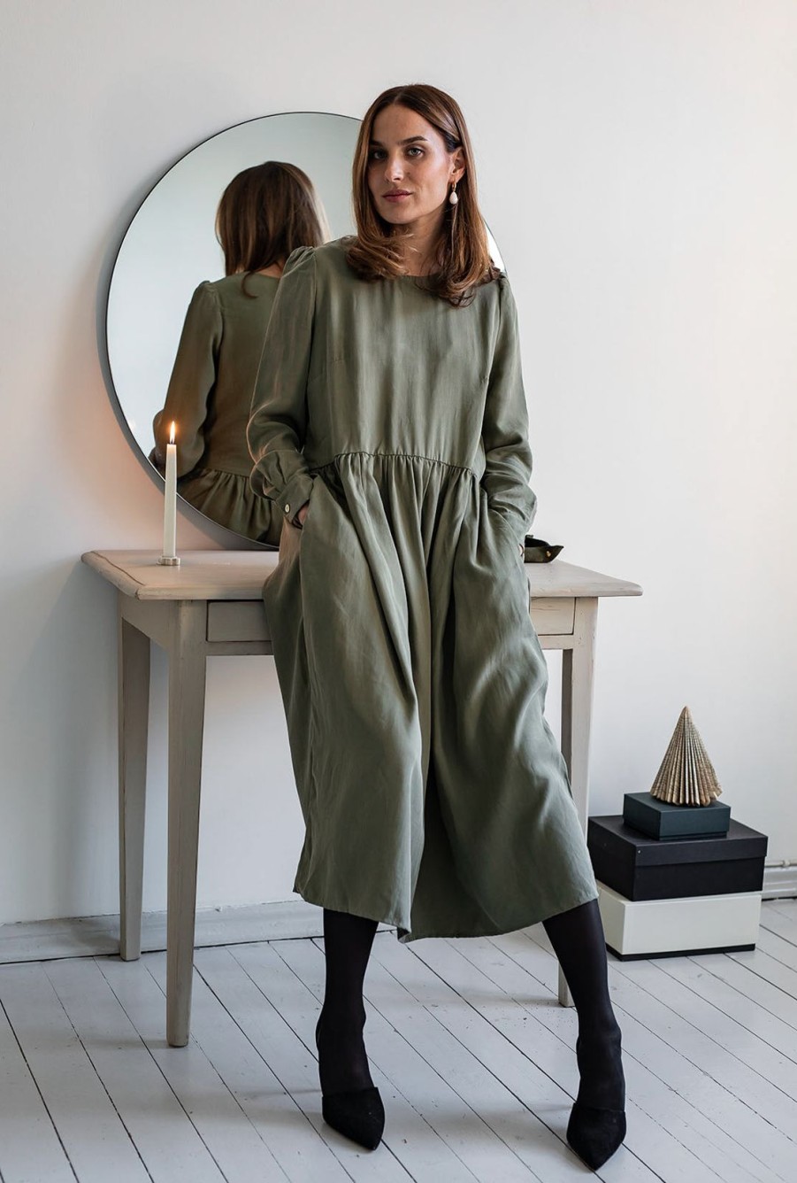 Vaatteet Gauhar Helsinki Mekot & Hameet | Maxine Dress Sage Green